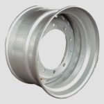 Agricultural tractor wheel with rim size 11.75×22.5