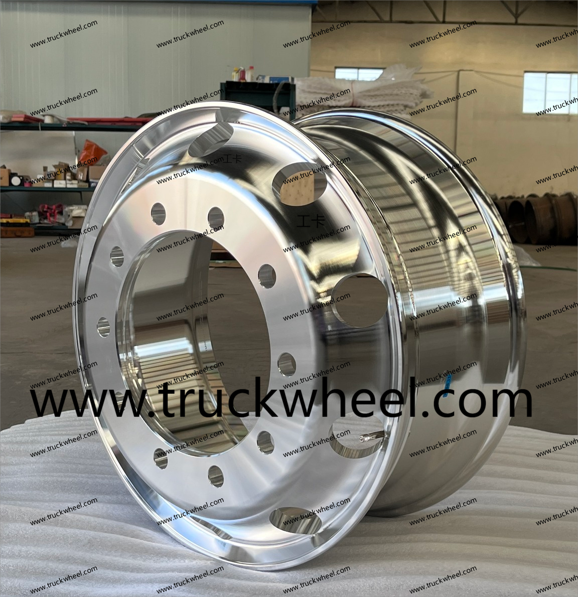 22.5x9.00(1) 22.5x9.00(1)