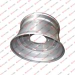Agricultural tractor wheel with rim size 13×22.5
