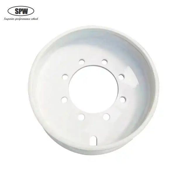 Agricultural wheel rim 7.00T-20 in tractor area – customized color and parameters