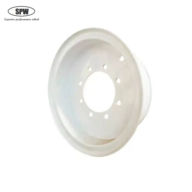Agricultural wheel rim 7.00T-20 in tractor area – customized color and parameters