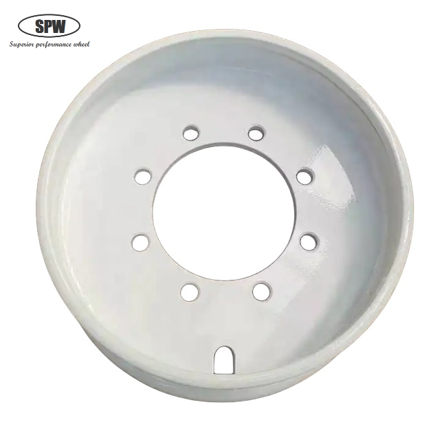Agricultural wheel rim 7.00T-20 in tractor area – customized color and parameters