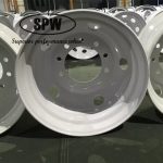 Tubeless steel truck wheel with rim size 22.5 x 8.25 for 11R22.5 tire