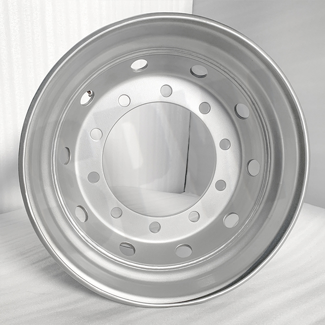 22.5*11.75 Steel Tubeless Truck Rim Wheel with Truck Wheel Ring